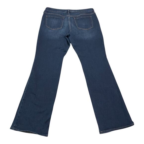 Old Navy Womens Size 14 Kicker Boot Cut Stretch Mid Rise Dark Wash Blue Denim - Picture 2 of 12
